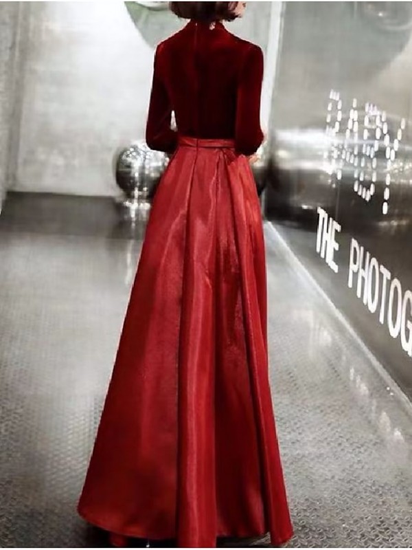 A-Line Mother of the Bride Dress Simple Elegant V Neck Floor Length Crepe Velvet Long Sleeve with Pleats 2022 #8947865