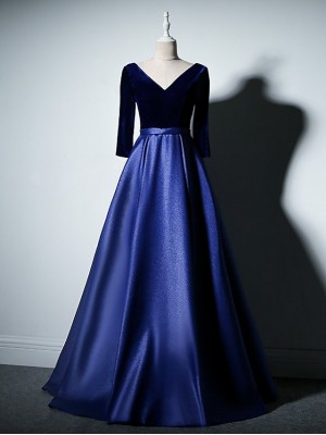 A-Line Mother of the Bride Dress Simple Elegant V Neck Floor Length Taffeta Velvet Long Sleeve with Pleats 2022 #8947864