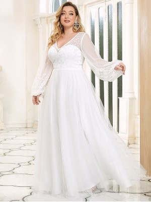 A-Line Wedding Dresses V Neck Floor Length Tulle Long Sleeve Romantic Simple Vintage Plus Size with Embroidery Solid Color 2022 #8931137